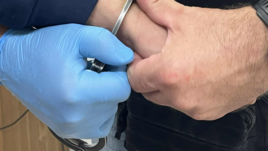 🚔 Poszukiwani w rękach policji – cztery zatrzymania w Suwałkach