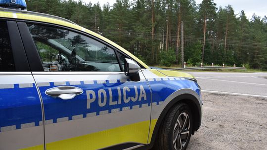 🚓 Poszukiwany zatrzymany w drodze do kolegi – zapłacił, by uniknąć więzienia