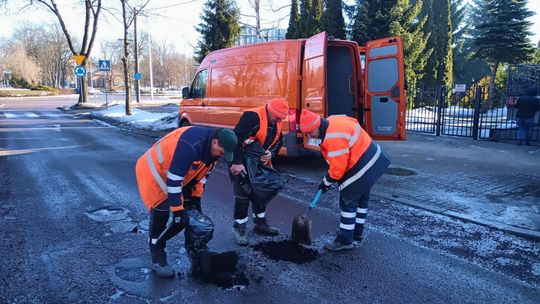 Pozimowe naprawy dróg w Suwałkach. Interweniuje Zarząd Dróg i Zieleni