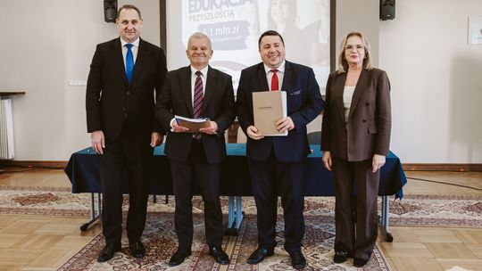 Prawie 7 mln zł na edukację w Łomży. 2455 uczniów skorzysta z projektu