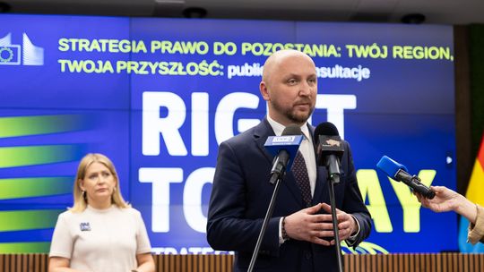 „Prawo do pozostania” – Podlaskie przystępuje do unijnych konsultacji