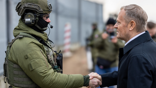 Premier i minister MSWiA na polsko-białoruskiej granicy