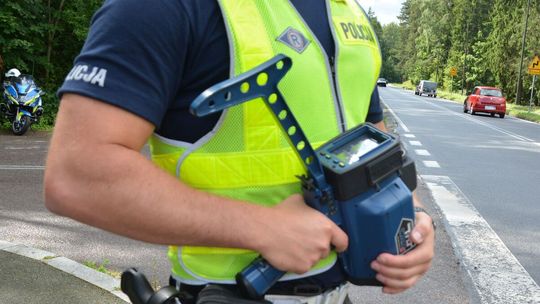 Przekroczył prędkość o 53 km/h. Stracił prawo jazdy