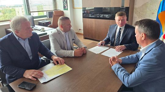 Radni trzech gmin wspólnie o drodze wojewódzkiej nr 652. Chcą inwestycji już w 2027 roku