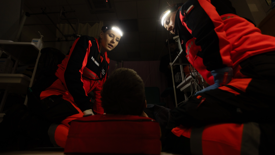 „Ratownictwo Nocą” znów w Suwałkach. Studenci sprawdzili się w ekstremalnych warunkach