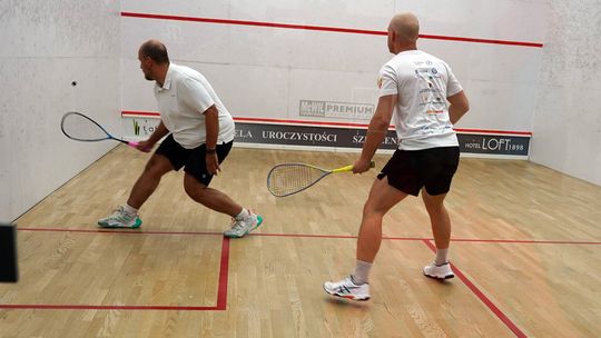 🔥 Rekordowa frekwencja w Suwalskiej Lidze Squasha! 43 osoby rozpoczęły zmagania w Movement Arena 💪🎾 🔥 Rekordowa frekwencja w Suwalskiej Lidze Squasha! 43 osoby rozpoczęły zmagania w Movement Arena 💪🎾