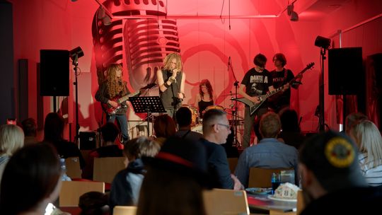 🤘 Rockowy piątek w SOK – STEELBREAD porwał publiczność 🎸🔥