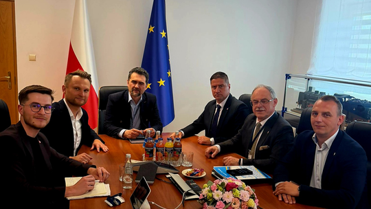 🚆 Rozmowy o kolejowych inwestycjach w Suwałkach. Spotkanie w Ministerstwie Infrastruktury w sprawie Rail Baltica