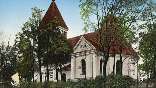 🏚️ Ruiny kościoła ewangelickiego w Mieruniszkach. Milczący świadek historii regionu