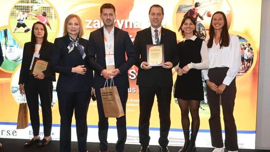 SALOS Suwałki zdobył nagrodę Game Changers w kategorii YouSports (Praca z młodzieżą). SALOS Suwałki zdobył nagrodę Game Changers w kategorii YouSports (Praca z młodzieżą).