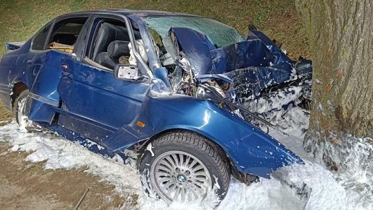 🚨 Śmiertelny wypadek na trasie Ryn – Sterławki Wielkie 🚨 Śmiertelny wypadek na trasie Ryn – Sterławki Wielkie