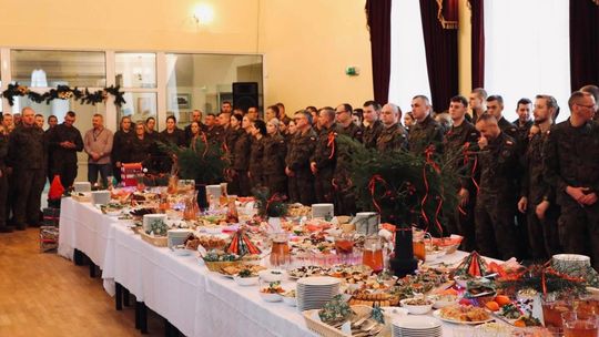 Spotkanie opłatkowe w 14. Pułku Przeciwpancernym Spotkanie opłatkowe w 14. Pułku Przeciwpancernym