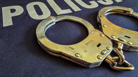 Spowodował wypadek i uciekł – zatrzymali go policjanci 🚓🔗 Spowodował wypadek i uciekł – zatrzymali go policjanci 🚓🔗