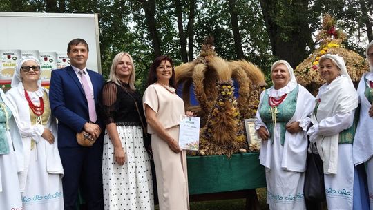 🌾 Sukces wieńców dożynkowych z regionu!