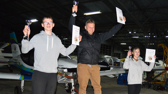 ✈️ Suwalczanie na podium Pucharu Polski! Znakomity start modelarzy z OSiR Suwałki