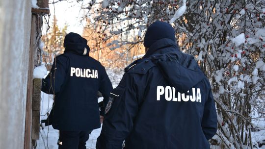 Suwałki: policjanci pomogli 58-latkowi zagrożonemu wychłodzeniem Suwałki: policjanci pomogli 58-latkowi zagrożonemu wychłodzeniem