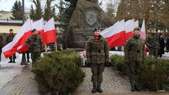 🇵🇱 Suwałki uczciły Niezłomnych. Obchody Narodowego Dnia Pamięci „Żołnierzy Wyklętych”