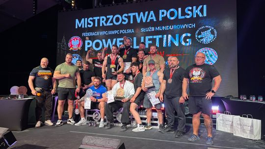 Suwalska drużyna z brązem mistrzostw Polski! Medale i rekordy na zawodach we Wrocławiu
