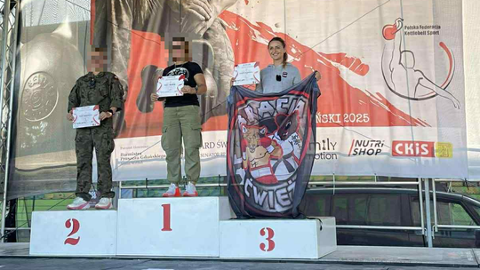 🥉 Suwalska policjantka na podium Mistrzostw Polski Służb Mundurowych w Kettlebell!