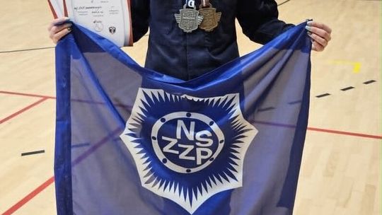 🥈 Suwalska policjantka wicemistrzynią Polski! Sierżant Wioleta Bujanowska zdobyła srebro w Kettlebell Sport