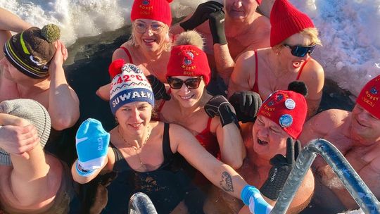 Suwalskie Morsy w Krzywem nad Jeziorem Czarnym