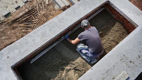 Szamba betonowe – praktyczny poradnik dla właścicieli domów i działek