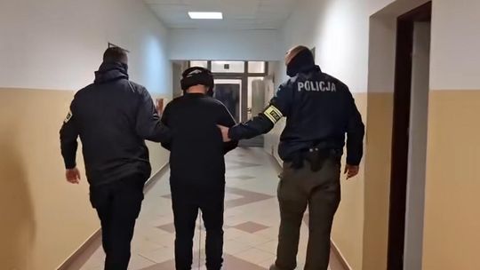 Tragiczna noc sylwestrowa w Giżycku. Nie żyje 78-letni taksówkarz, zatrzymano podejrzanego Tragiczna noc sylwestrowa w Giżycku. Nie żyje 78-letni taksówkarz, zatrzymano podejrzanego