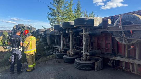 🚨 Tragiczny wypadek w miejscowości Netta Pierwsza. Nie żyją dwie osoby 😔