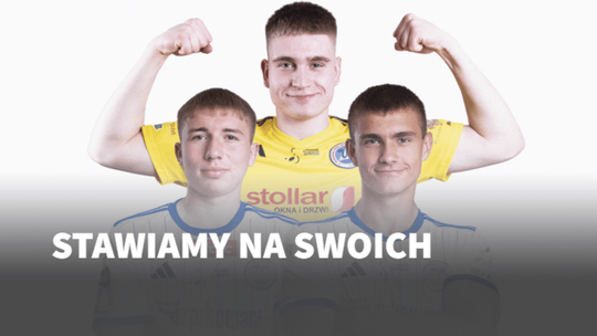 📝 Trójka wychowanków z pierwszymi kontraktami w Wigrach Suwałki! ⚽