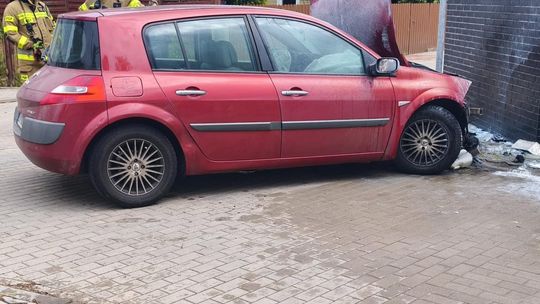🚔 Uciekał przed policją, był pijany i miał zakazy prowadzenia. 31-latek trafił do aresztu