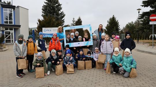 Uczniowie poznawali tajniki suwalskiej wody. Edukacyjne spotkania w PWiK Uczniowie poznawali tajniki suwalskiej wody. Edukacyjne spotkania w PWiK