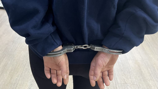 Ukradła szczoteczki i perfumy za ponad 3000 zł! 27-latka zatrzymana przez suwalskich policjantów