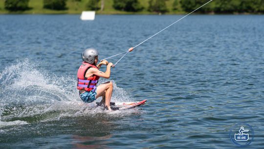 UKS NA-WA przygotowuje Mistrzostwa Polski w narciarstwie wodnym i rozwija bazę szkoleniową