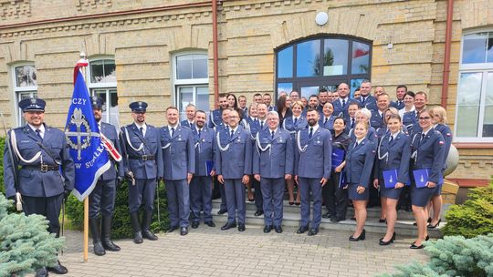 🎖️ Uroczystość w Areszcie Śledczym w Suwałkach – awanse, odznaczenia i wyróżnienia dla funkcjonariuszy 👮‍♂️👏