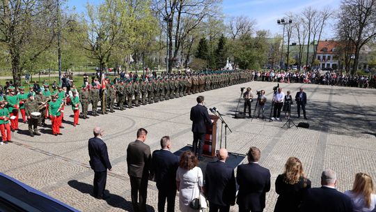 🇵🇱 Uroczystości 3 Maja w Suwałkiach– mieszkańcy uczcili święto narodowe