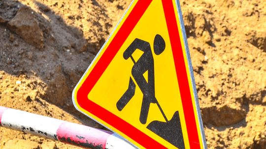 Utrudnienia na trzech ulicach w Suwałkach. Ruszają remonty nawierzchni Utrudnienia na trzech ulicach w Suwałkach. Ruszają remonty nawierzchni