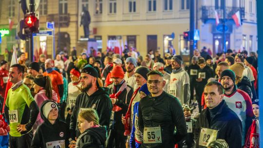 VI Suwalski Bieg Niepodległości – razem dla Niepodległej! 🏃♀️🏃♂️❤️🤍 VI Suwalski Bieg Niepodległości – razem dla Niepodległej! 🏃♀️🏃♂️❤️🤍