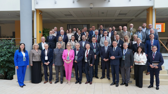 VIII Międzynarodowa Konferencja Naukowa o bezpieczeństwie już za nami. Kilkadziesiąt wystąpień i eksperci z całej Europy VIII Międzynarodowa Konferencja Naukowa o bezpieczeństwie już za nami. Kilkadziesiąt wystąpień i eksperci z całej Europy