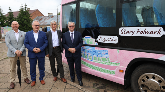Wakacyjny autobus „Turystyczna Ósemka” na Suwalszczyźnie. Rusza wyjątkowa linia dla mieszkańców i turystów