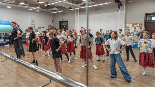 ✨ Warsztaty taneczne i wokalne Zespołu PIERWIOSNKI z Wilna w Suwałkach! ✨ Warsztaty taneczne i wokalne Zespołu PIERWIOSNKI z Wilna w Suwałkach!