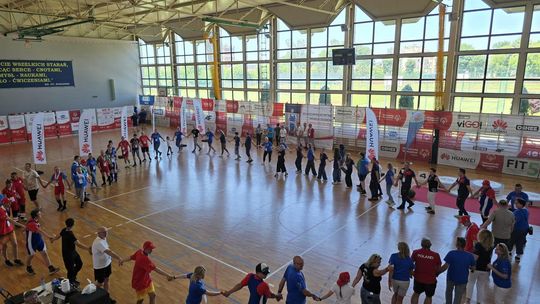 Wielkie emocje podczas XIV Ogólnopolskiego Mityngu Trójboju Siłowego Olimpiad Specjalnych w Jędrzejowie