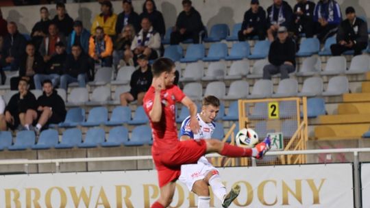 Wigry Suwałki – GKS Wikielec 0:0. Były emocje, zabrakło goli ⚽😤