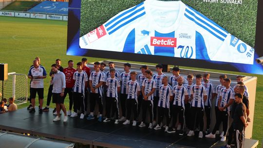 Wigry Suwałki zaprezentowały drużynę na sezon 2026/2027. Na stadionie nie zabrakło kibiców