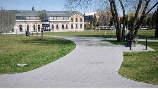 Wolne miejsce na Bulwarach nad Czarną Hańczą. Miasto szuka dzierżawcy punktu gastronomicznego