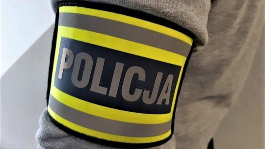 Wtargnął nocą do mieszkania i pobił kobietę. 44-latek zatrzymany przez augustowskich policjantów