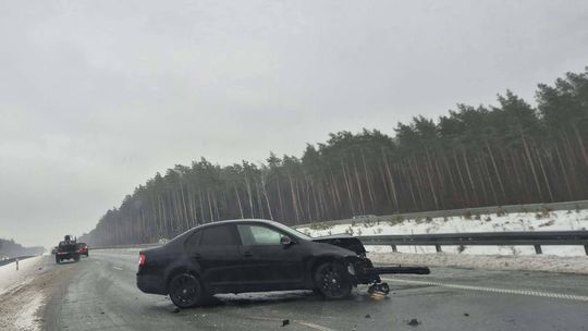 Wypadek na Trasie S8. Apel do kierowców o ostrożność Wypadek na Trasie S8. Apel do kierowców o ostrożność