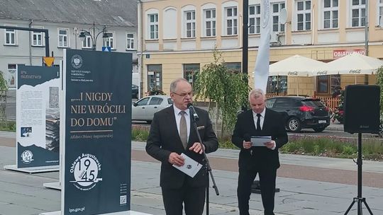 🕯️ Wystawa „…i nigdy nie wrócili do domu. Alfabet Obławy Augustowskiej” otwarta w Suwałkach