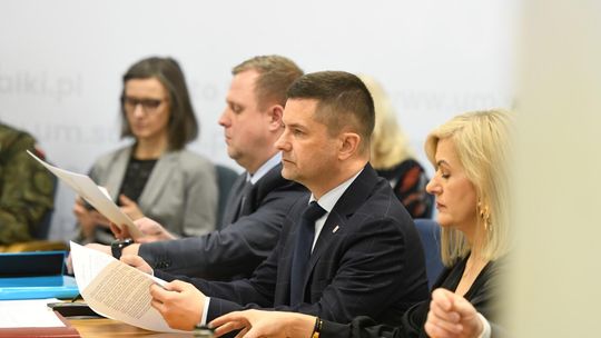 XXIII sesja Rady Miejskiej w Suwałkach – sprawdź, jak głosowali radni
