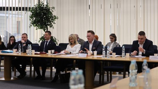 Za nami XXII sesja Rady Miejskiej w Suwałkach. Strategia, budżet i nazwy rond Za nami XXII sesja Rady Miejskiej w Suwałkach. Strategia, budżet i nazwy rond