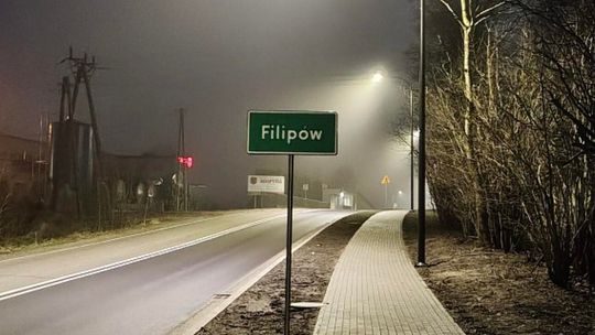 Zakończono budowę chodnika przy drodze wojewódzkiej nr 652 w Filipowie Zakończono budowę chodnika przy drodze wojewódzkiej nr 652 w Filipowie